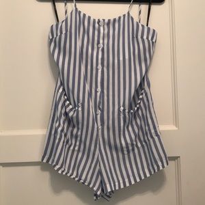 Worn ONCE. Forever 21 romper